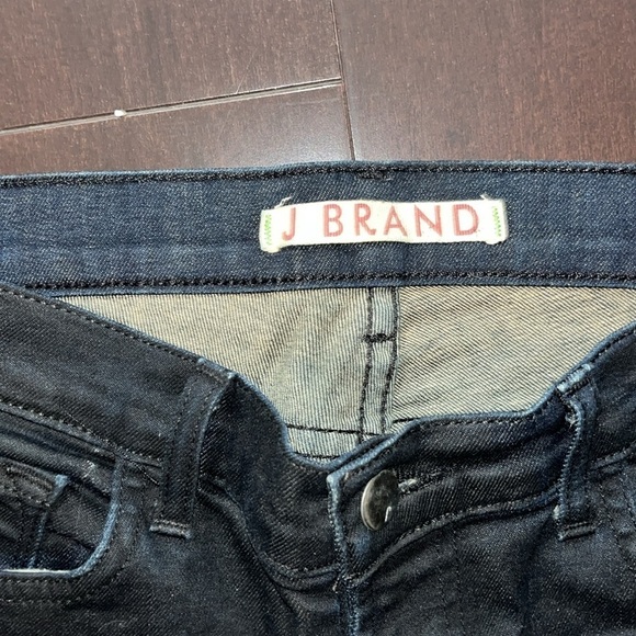 J Brand Black Coated Denim Pencil Leg Venom Jeans. Size 28 Woman’s - Picture 4 of 7